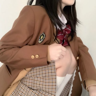 野女孩
